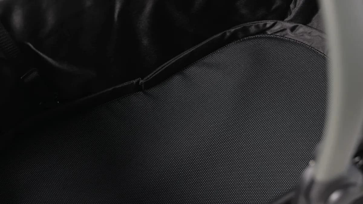 Soft bottom insert