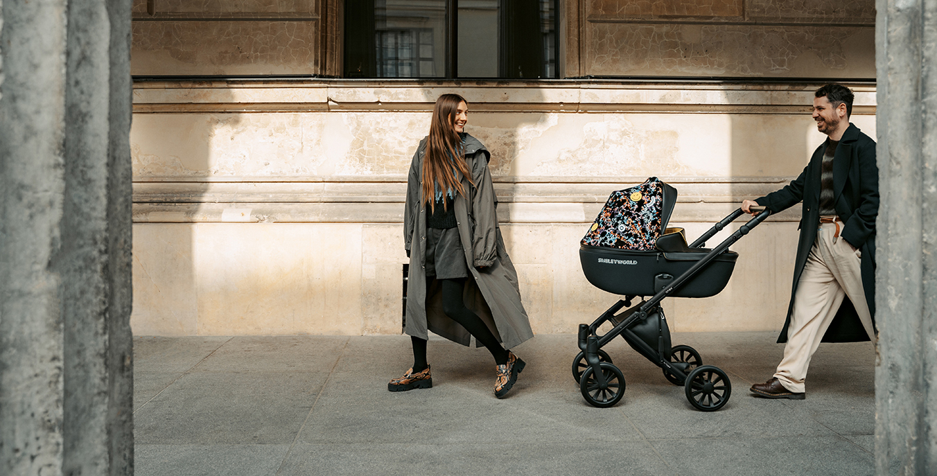 Aliens, emoticons, and a little bit of chaos: 4 strollers that will emphasize your style