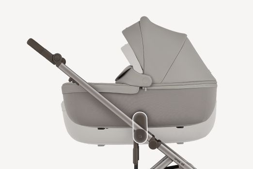 Carrycot & seat unit height adjustment adapters